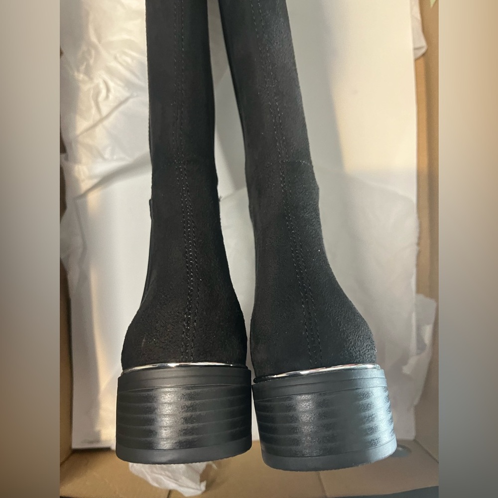Alfani Woman’s Ludlowe Leather Almond boots - Picture 13 of 13